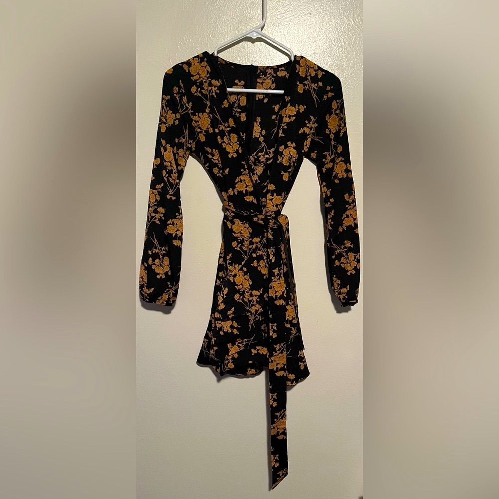 Jeceika Black And Tan Floral Wrap Dress